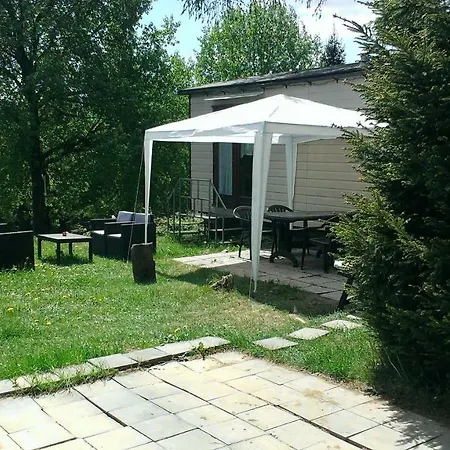 Chalet Luxueus Kamperen Manhay